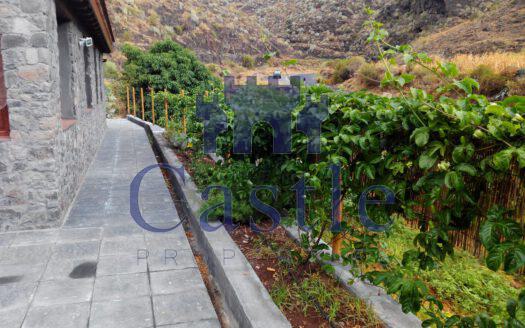 ID- 26070 Finca For Sale in El Bufadero